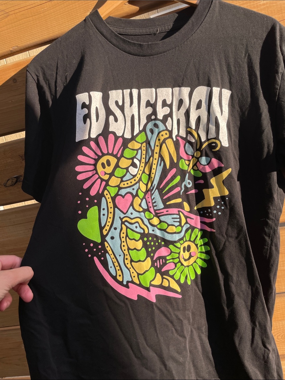 Ed Sheeran Black Short-Sleeve Graphic Tee with Multicolor Print